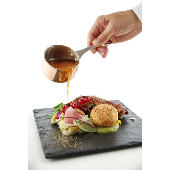 HENDI - Miniatur - Kasserolle mit Ausgießer - 0,05L, ø50x30 mm, Kupfer/Aluminium/Edelstahl - HENDI - GastroDeals