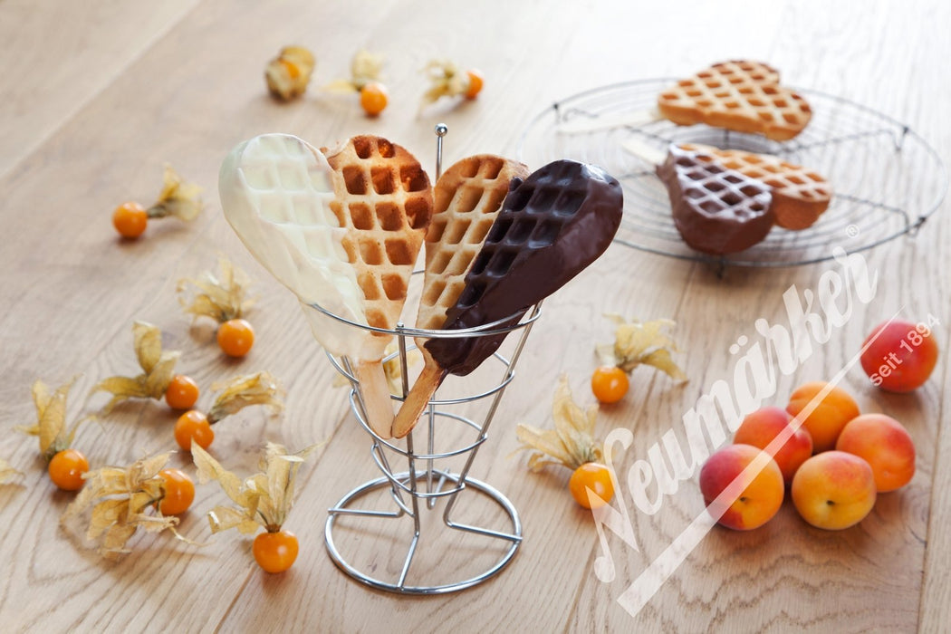 Neumärker - Waffeleisen Herz am Stiel - Digitaltimer, Edelstahl, 4 Waffeln - Neumärker - GastroDeals