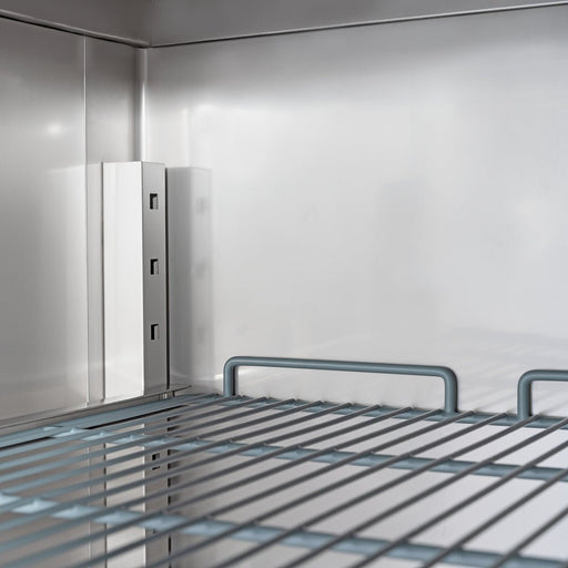 Stalgast - Starline Tiefkühlschrank mit Rädern, GN 2/1, 650 L - GastroDeals